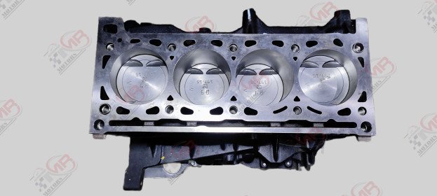 DEMI MOTEUR RENAULT CLIO III (3) RS F4R 830 F4R 832